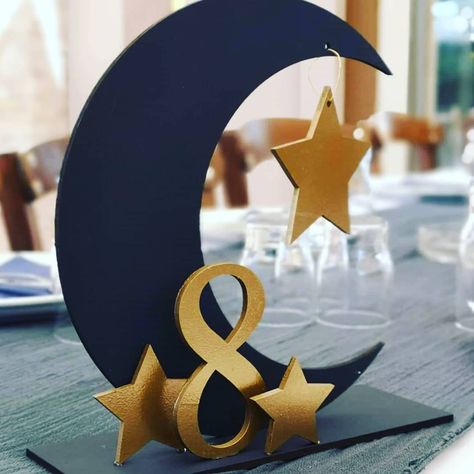 Starry Night Table Decorations, A Night Under The Stars Theme Quince, Start Night Centerpieces, Night Under The Stars Table Decor, Star Wedding Centerpieces, Midnight Theme Centerpieces, Under The Stars Sweet 16 Centerpieces, Moon And Stars Table Decor, Galaxy Theme Centerpiece Ideas