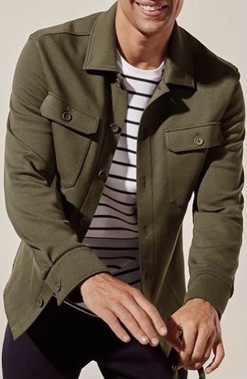 Dark Green / Khaki Overshirt . White / Dark Blue / Navy Stripe T-Shirt . Navy Chinos #Spring Autumn Boys School Uniform, Warm Weather Outfits, Mein Style, Menswear Inspired, Fashion Books, Look Cool, Mens Clothing Styles, M S, Jacket Outfits