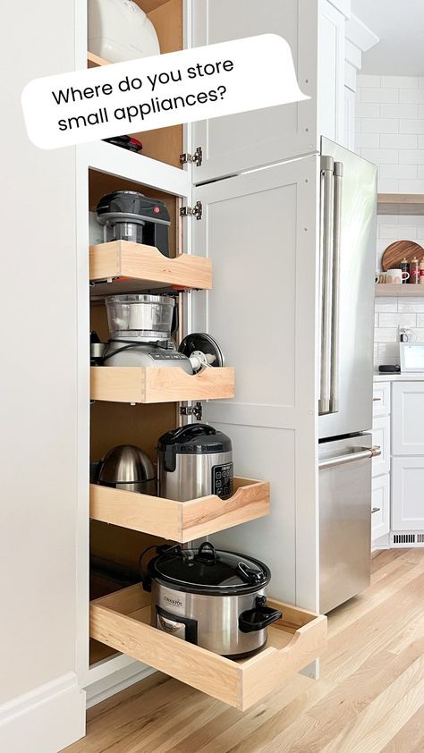 You asked, I answered. Pull out drawers are 👌 for all of those bulky small appliances. If you aren’t building new there are great options … | Instagram Kitchen With L Island, Kitchen Remodel Condo, Handy Kitchen Ideas, Must Have Home Features, Scullery Ideas, Mahone Bay, Desain Pantry, Kabinet Dapur, Kitchen Redesign