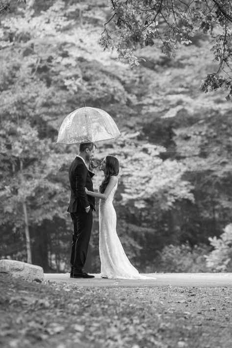 Rain. Photography: A Guy + A Girl Photography - aguyandagirlphotography.com/blog/  Read More: http://www.stylemepretty.com/2014/07/01/rustic-autumn-wedding-at-the-willowdale-estate/ Umbrella Wedding Pictures, Clear Umbrella Photography, Clear Umbrella Wedding, Umbrella Wedding Photos, Rain Wedding Photos, Rainy Wedding Photos, Alaskan Wedding, Umbrella Photography, Rain Wedding