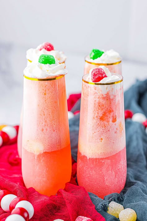 Rainbow Sherbet Punch, Non Alcoholic Christmas Punch, Christmas Mocktail Recipes, Easy Christmas Drinks, Cranberry Kombucha, Lime Sherbet Punch, Christmas Mocktail, Alcoholic Eggnog, Lime Jello Salads