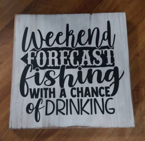 Fishing Wood Signs, Funny Fishing Signs, Fishing Signs Wooden, Diy Fishing Decor, Tavern Ideas, Rustic Fishing Decor, Diy Fishing Gifts, Rustic Lake House Decor, Cabin Signs Rustic