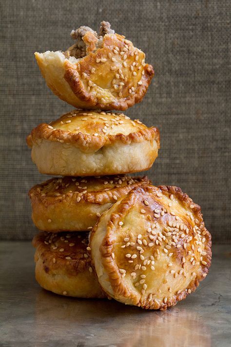 British Baking Show Recipes, British Bake Off Recipes, Pork Pies, Bake Off Recipes, British Cooking, British Dishes, Scottish Recipes, British Bake Off, British Baking