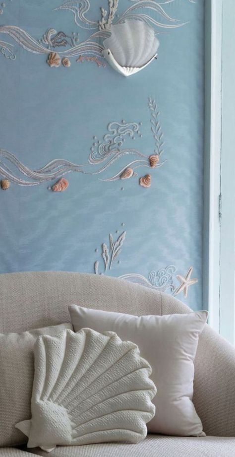 Aquatic Landscape, Shell Wallpaper, Luxury Bookcase, Chinoiserie Room, Indoor Pool Design, Painted Wallpaper, Art Deco Bedroom, Hand Painted Wallpaper, Apartment In Paris