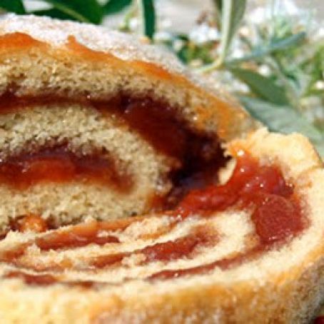 Guava Desserts, Hawaii Recipes, Guava Cake, Roll Cake Recipe, Guava Recipes, Autumn Foods, Guava Paste, Roll Cakes, International Desserts