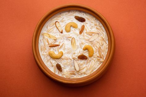 Semiya payasam or shewai or sewai khir o... | Premium Photo #Freepik #photo #payasam #kheer #vermicelli #rice-pudding Onam Decor, Semiya Payasam, Vermicelli Rice, Kheer Recipe, Indian Sweet, Rice Pudding, Creative Posters, Ghee, Premium Photo