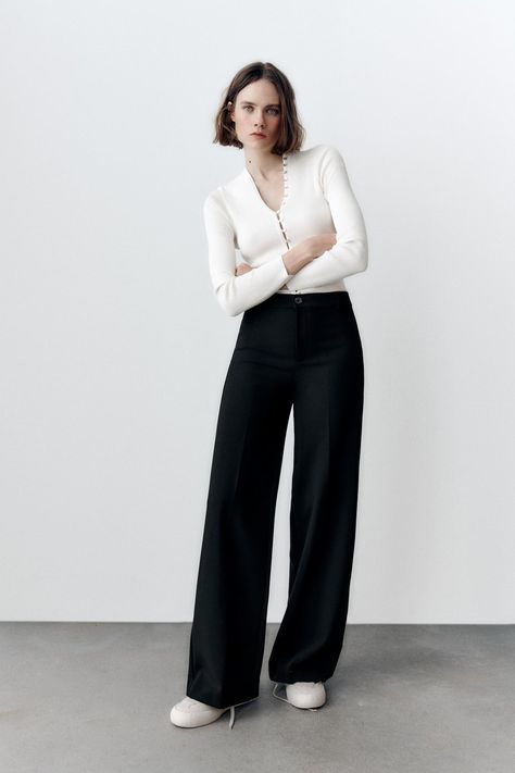 Women's Trousers | ZARA Cyprus Straight Trousers Outfit, Tailored Trousers Outfit, High Waisted Black Trousers, Black Trousers Women, Women Trousers Design, Zara Trousers, Straight Cut Pants, Trouser Outfit, Womens Chinos