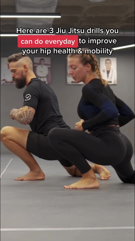 Mobility Drills Training, Jiu Jitsu Mobility, Jiu Jitsu Exercises Workout, Jiu Jitsu Mobility Drills, Primal Workout, Back Mobility Exercises, Hip Mobility Stretches, Mobility Movements, Active Mobility