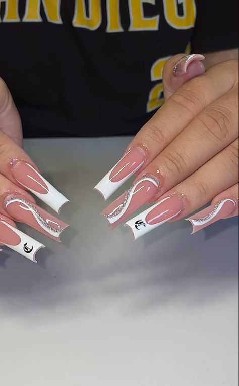 Valentines Nails Designs Short, Nails Designs Short, White Tip Acrylic Nails, Valentines Nails Designs, French Manicure Acrylic Nails, Designs For Short Nails, Statement Nail, September Nails, Long Acrylic Nail Designs