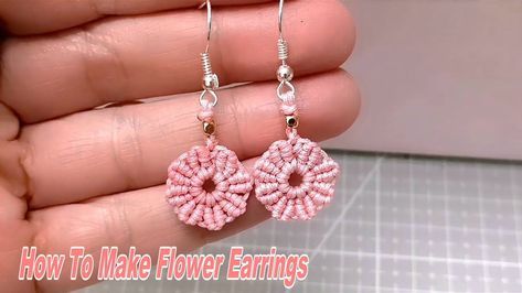 Handmade Jewelry Diy Earrings, Diy Lace Earrings, Crochet Earring Pattern, Classy Crochet, Macrame Earrings Tutorial, Diy Macrame Earrings, Macrame Jewelry Tutorial, Handmade Jewlery, Crochet Earrings Pattern