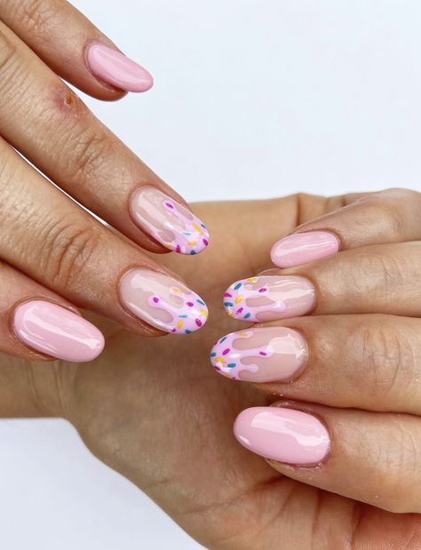 Birthday Cake Nails, Cake Nails, Sprinkle Nails, Birthday Nail Art, Rave Nails, Year Nails, Birthday Nail Designs, Birthday Nail, Confetti Nails