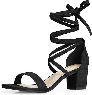 Heel Sandals Outfit, Chunky Heels Casual, Back To School Shoes, Chunky Heel Sandals, Women's Shoes Accessories, Sandals Outfit, Womens Chunky Heels, Chunky Heels Sandals, Prom Shoes