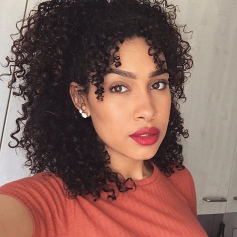 Curly Bangstyle Hair Black Women, Women Shoulder Length Hairstyles, Curly Bangstyle Hair, Afro Boricua, Bangstyle Hair, Shoulder Length Hairstyles, Shoulder Length Curly Hair, Hair Black Women, Biracial Hair