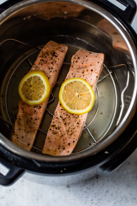 Instant Pot Salmon, Salmon In Foil, Salmon Croquettes, Frozen Salmon, Fresh Salmon, Spicy Salmon, Glazed Salmon, Cooking Salmon, Salmon Fillets