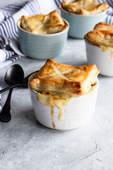 French Onion & Steak Puff Pastry Pies || Good Things Baking Co. #puffpastry #comfortfood #steakpie #frenchonion #potpie French Onion Steak, Cheese And Puff Pastry, Puff Pastry Pies, Onion Steak, Steak Pie, Onion Pie, Fillet Steak, Pastry Pie, Savoury Baking