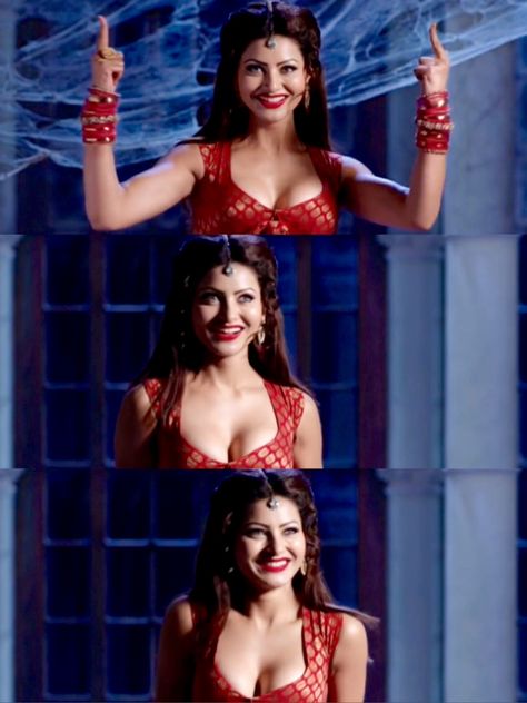 Urvashi Rautela in Great Grand Masti Grand Masti, Bollywood Girls, Prince Charles, Princess Diana, Diva, Wonder Woman, Actresses, In This Moment, Quick Saves