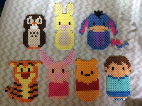 Winnie the Pooh characters perler bead Winnie The Pooh Fuse Beads, Perler Bead Disney Characters, Winnie The Pooh Perler Bead Patterns, Winnie The Pooh Perler Beads, Perler Bead Characters, Football Coloring, Winnie The Pooh Characters, Hama Disney, Pooh Characters