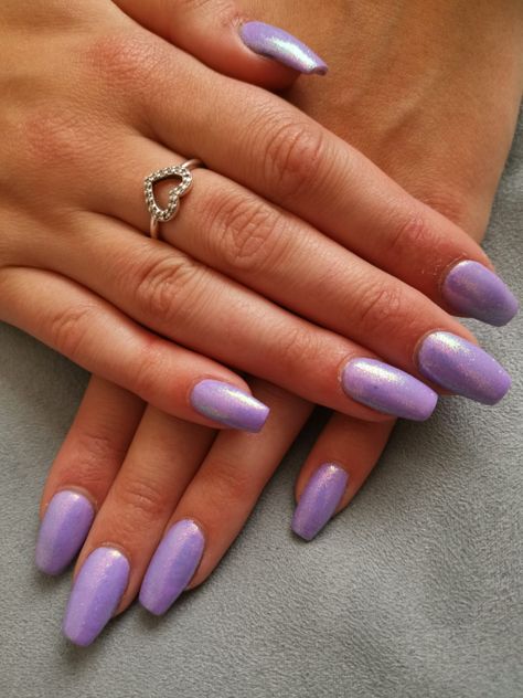 Purple Metalic Nails Acrylic, Purple Chromatic Nails, Purple Nails With Chrome Powder, Violet Chrome Nails, Purple Glazed Nails, Iridescent Purple Nails, Silver Chrome Acrylic Nails, Shiny Purple Nails, Purple Iridescent Nails