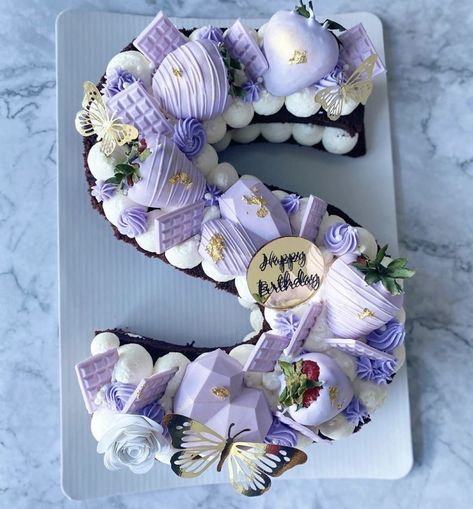 Lilac Cakes, Lilac Cake, Letter Cakes, Number Birthday Cakes, Letter Cake, Modern Cakes, Number Cakes, 11th Birthday, Bakery Cakes