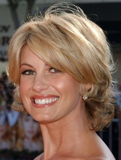 Faith Hill Hair, Faith Hill Hairstyles, Hill Pictures, Medium Length Hair With Bangs, Shaggy Short Hair, Modern Haircuts, Faith Hill, Short Hairstyles For Thick Hair, Hair Shows