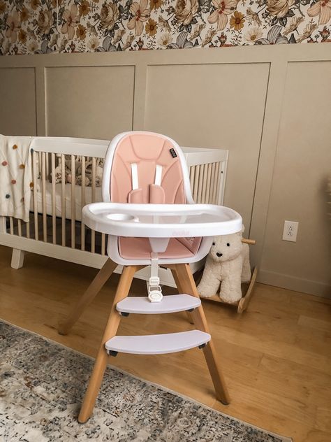 Baby High Chair Pink, Cute High Chair, Pregnant Goals, Baby High Chairs, Pink High Chair, Baby Preparation, Modern High Chair