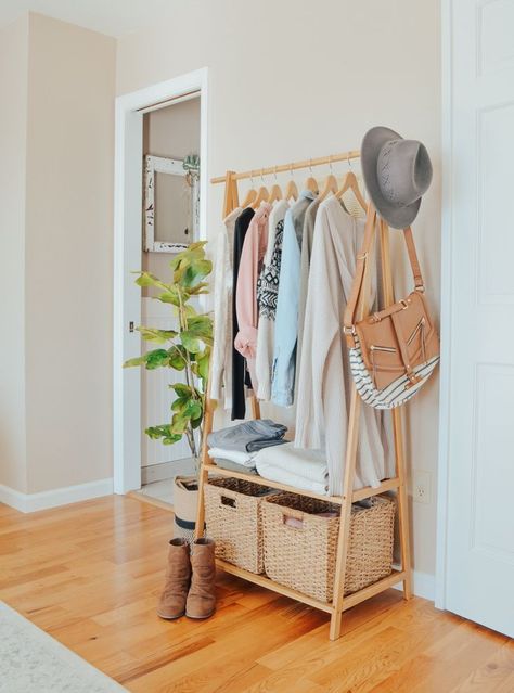 Clothing Rack Bedroom, Closet Aesthetic, Open Closet, Storage Closet, Small Closet, Bamboo Clothing, Rack Design, Clothing Storage, Closet Bedroom