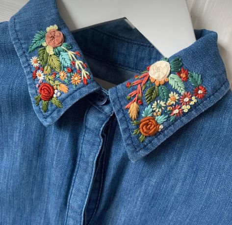 Hand Embroidered Collar, Jean Shirt Embroidery, Shirts Embroidery Design, Embroidered Denim Shirt Outfit, Collar Shirt Embroidery, Denim Shirt Design, Button Down Shirt Embroidery, Embroidery On Collar Shirt, Embroidered Flowers On Shirt