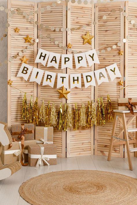 Between finding a useful and unique gift and preparing the ultimate tasty cake, the decoration for birthday slips from the mind. Here is the birthday decoration ideas to make your birthday more special . Best Photo Books, Birthday Decoration Ideas, Birthday Background Design, Happy Birthday Backdrop, Simple Birthday Decorations, Custom Backdrops, Easy Birthday, Muslin Backdrops, Wooden Shutters