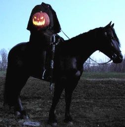 Headless Horseman Lifesized Statue and Horse Theme Prop Costume With Horse, Horse Halloween Ideas, Headless Horseman Costume, Headless Horseman Halloween, Horse Halloween Costumes, Haunted Hayride, The Legend Of Sleepy Hollow, Halloween Photography, Horse Costumes