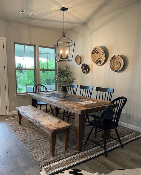 Modern Boho Farmhouse Dining Room, Western Home Decor Ranch Style Dining Room, Spanish Farmhouse Dining Room, 10ft Dining Table, Simple Modern Farmhouse Kitchen, Rectangle Table Dining Room, Aldi Jesus Erin Table, Wood Dinningroom Table, Rectangular Kitchen Table Centerpiece