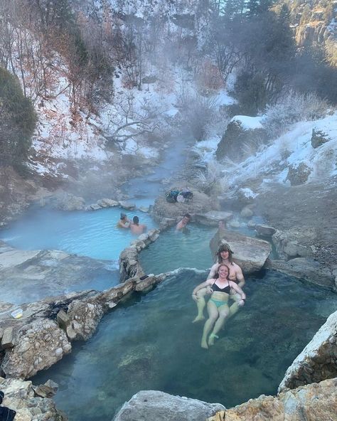 With multiple hot spring pools with silky blue and aqua hued waters, a waterfall, red rock cliffed canyons, and a scenic hike to the waters, Fifth Water Hot Springs is one of our favorite soak spots in the state of Utah. Located just about an hour outside of downtown Salt Lake City, it’s the perfect hot spring day trip for visitors as well as locals. Photo via @shelby__neal Downtown Salt Lake City, Salt Lake City Downtown, Cross Country Trip, Utah Road Trip, Travel Inspiration Destinations, Utah Travel, Fall Travel, Hot Spring, Salt Lake City Utah