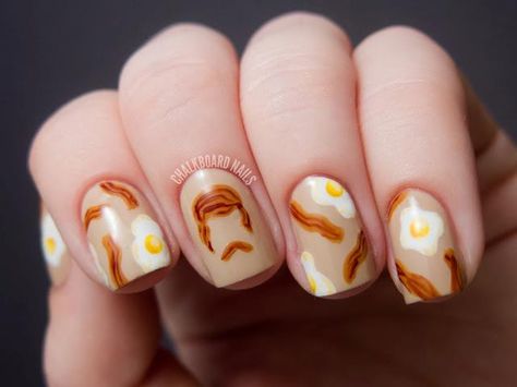 Bacon & eggs? lol Nail Contest, Chalkboard Nails, Food Nails, Bacon And Eggs, Diva Nails, Manicure Inspiration, Ron Swanson, Daily Nail, Nail Polish Designs