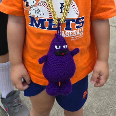 Grimace in action! He didn't bring a ton of luck yesterday, but got a bunch of compliments walking around Citi Field! • • • Yarn: Big Twist Value in Grape Pattern: Crochet Grimace Purple Guy by Fat Lady Crochet Crochet Grimace, Citi Field, Grape Pattern, Big Twist, Purple Guy, Pattern Crochet, Walking, Twist, Yarn