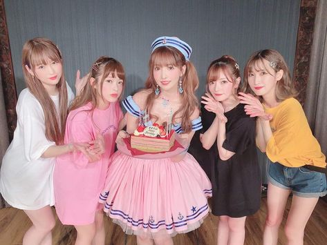 Honey Popcorn Nako Moko Yua Ruka Sara Cute Japanese Girl Birthday Ulzzang Best Friends Kdrama Oppa, Honey Popcorn, Happy 26th Birthday, Kpop Beauty, Sixth Birthday, 26th Birthday, Kpop Kdrama, Army Bts, Bts And Exo