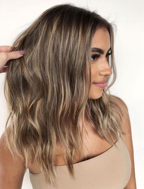 Hair With Highlights And Lowlights, Light Brown Hair With Highlights, Brown Hair With Highlights And Lowlights, Light Brown Hair Color, Beige Highlights, Highlights For Dark Brown Hair, Growing Out Hair, Blonde Highlights On Dark Hair, Hair With Highlights