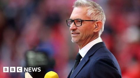 Gary Lineker's tweet row... in under 90 seconds Debate On Social Media, Alan Shearer, Alex Scott, British Football, Gary Lineker, Match Of The Day, Sports Personality, Bbc Sport, Soccer Stars