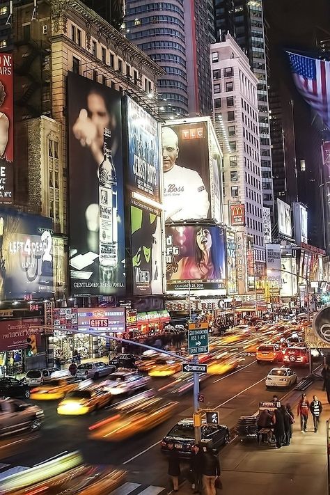 Square Wallpaper, City Square, Voyage New York, I Love Nyc, Tall Buildings, Empire State Of Mind, Busy City, Lower Manhattan, Manhattan New York