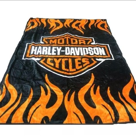 Harley Davidson Blanket Queen Size 90x90-100 Harley Davidson Blanket, Harley Davidson Bedding, Classic Harley Davidson, Black Harley Davidson, Harley Davidson Logo, Bedding Ideas, Reversible Blanket, Blanket Black, Soft Throw Blanket