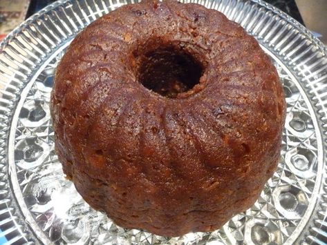 Steamed Persimmon Pudding, Persimmon Pudding Old Fashion, Persimmon Cake Recipe, Unusual Desserts, Hard Sauce, Rhubarb Pudding, Unusual Dessert, Persimmon Pudding, Persimmon Recipes