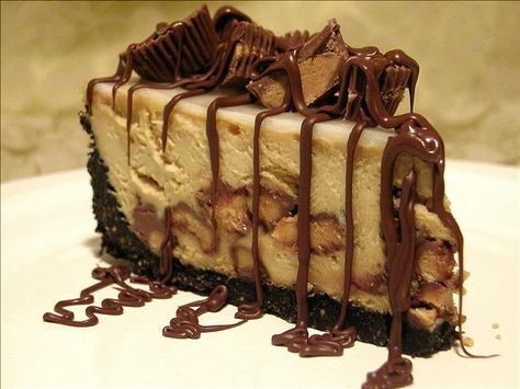 Ruggles Reese's Peanut Butter Cup Cheesecake. Photo by GaylaJ Cup Cheesecake, Peanut Butter Cup Cheesecake, Reese's Peanut Butter Cup, Peanut Butter Cheesecake, Peanut Butter Cup, Reeses Peanut Butter Cups, Reeses Peanut Butter, Think Food, Peanut Butter Cups