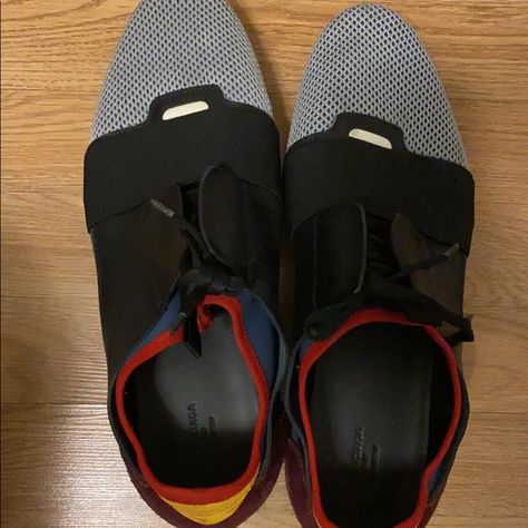 Balenciaga Race Runner, Shoes Balenciaga, Balenciaga Black, Balenciaga Shoes, Balenciaga, Man Shop, Clothes, Black, Color