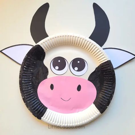 Cow Crafts Preschool, Farming Crafts, Reindeer Farm, Cow Nose, Cow Hooves, Farm Animals Activities, Cow Craft, Letter Crafts, K Crafts