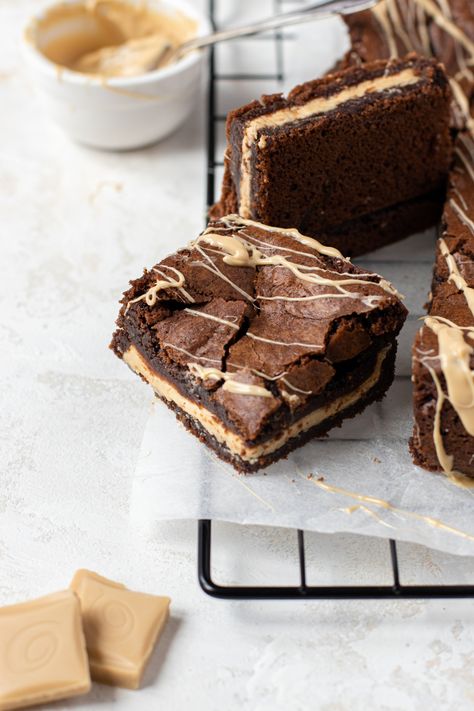 Brownie Recipes With Caramel, Caramilk Brownie Recipes, Caramilk Recipes, Box Brownies With Caramel, Caramel Fudge Brownies, Brownies With Caramel, Cadbury Recipes, Best Chocolate Brownie Recipe, Chocolate Biscuit Recipe