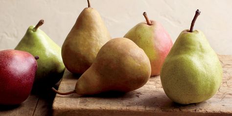 Best Pear Recipes | Martha Stewart How To Ripen Pears, How To Store Avocado, Baked Fruit Desserts, Store Fresh Herbs, Classic Fall Desserts, Pear Varieties, Pomegranate Recipes, Baked Pears, Guavas