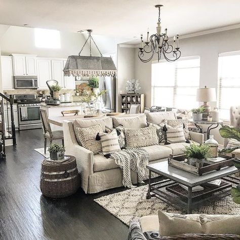 Painted Furniture Ideas | 18 Gray Farmhouse Living Room Ideas - Painted Furniture Ideas Farmhouse Living Room Sofas, Cozy Farmhouse Living Room, Farm House Livingroom, Farmhouse Living Room Decor Ideas, Farmhouse Style Living Room, Cottage Interior, Living Room Sofa Design, Farmhouse Living Room, Design Theme