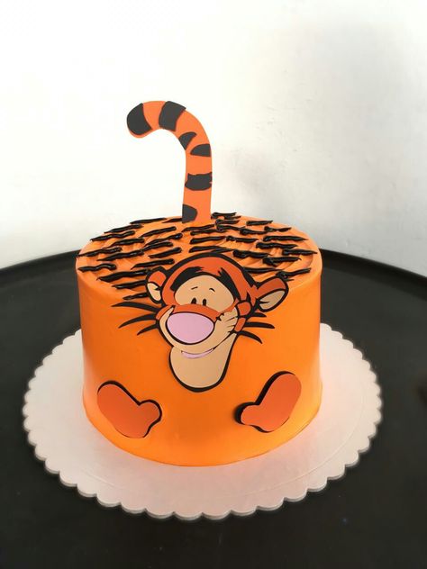 Tigger Smash Cake, Tigger Cake Ideas, Tiger Smash Cake, Tigger Birthday Cake, Tigger Birthday Party, Tiger Cakes, Tiger Birthday Cake, Tigger Cake, Tigger Birthday