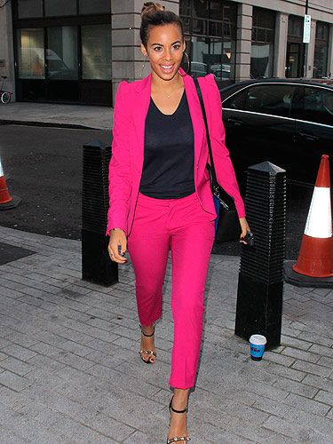 Rochelle Humes decided to add a pop of colour to her day with this fuchsia pink coordinating suit Pink Suits Women, Stylish Office Wear, Suits Tv, Business Dress Women, Rochelle Humes, Casual Work Attire, Office Canvas, Look Rose, Trouser Suit