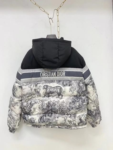 Christian Dior Jacket, Dior Jacket, Dior Girl, Drippy Outfit, Black Men Fashion Swag, Dope Outfits For Guys, Street Fashion Men Streetwear, Looks Party, Guys Clothing Styles