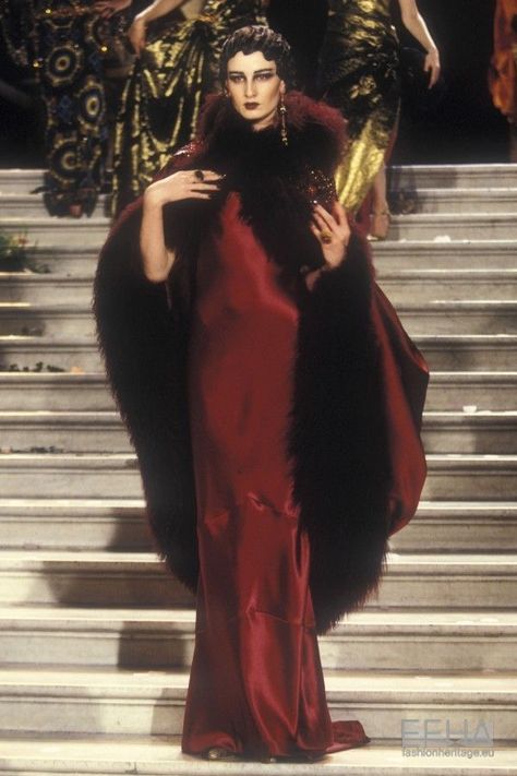 1998 Couture, Galliano Dior, 90s Runway Fashion, Runway Fashion Couture, Dior Haute Couture, Zac Posen, Fashion Weeks, John Galliano, Mode Vintage