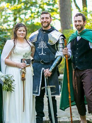 Medievil Dress, Ren Faire Wedding, Fandom Wedding, Elf Wedding, Nerdy Wedding Ideas, Medieval Wedding Theme, Norfolk Botanical Garden, Enchanted Forest Wedding Theme, Elvish Wedding